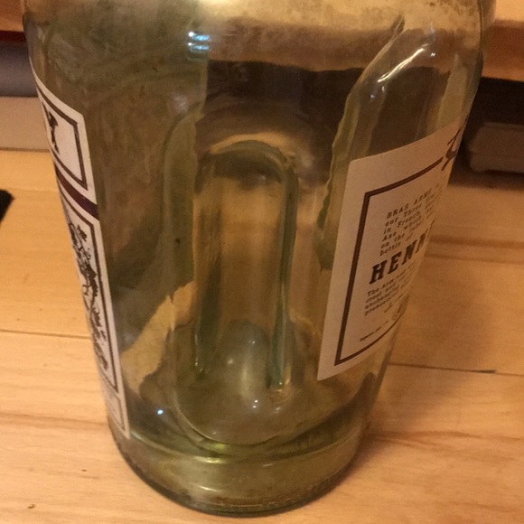 Vintage Bottle of JAs Hennessy Cognac, 80 Proof 1/2 Gallon, Product of France - Picture 7 of 9